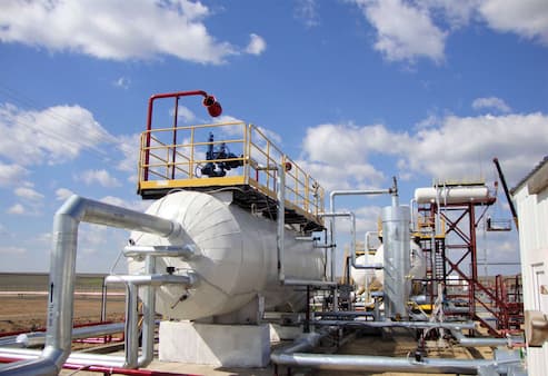 Передвижные комплексы сепарации и перекачки нефти, растворно-солевые узлы, установки подготовки нефти, растворов и эмульсии